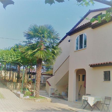 Tar-Vabriga Apartments Folo מראה חיצוני תמונה